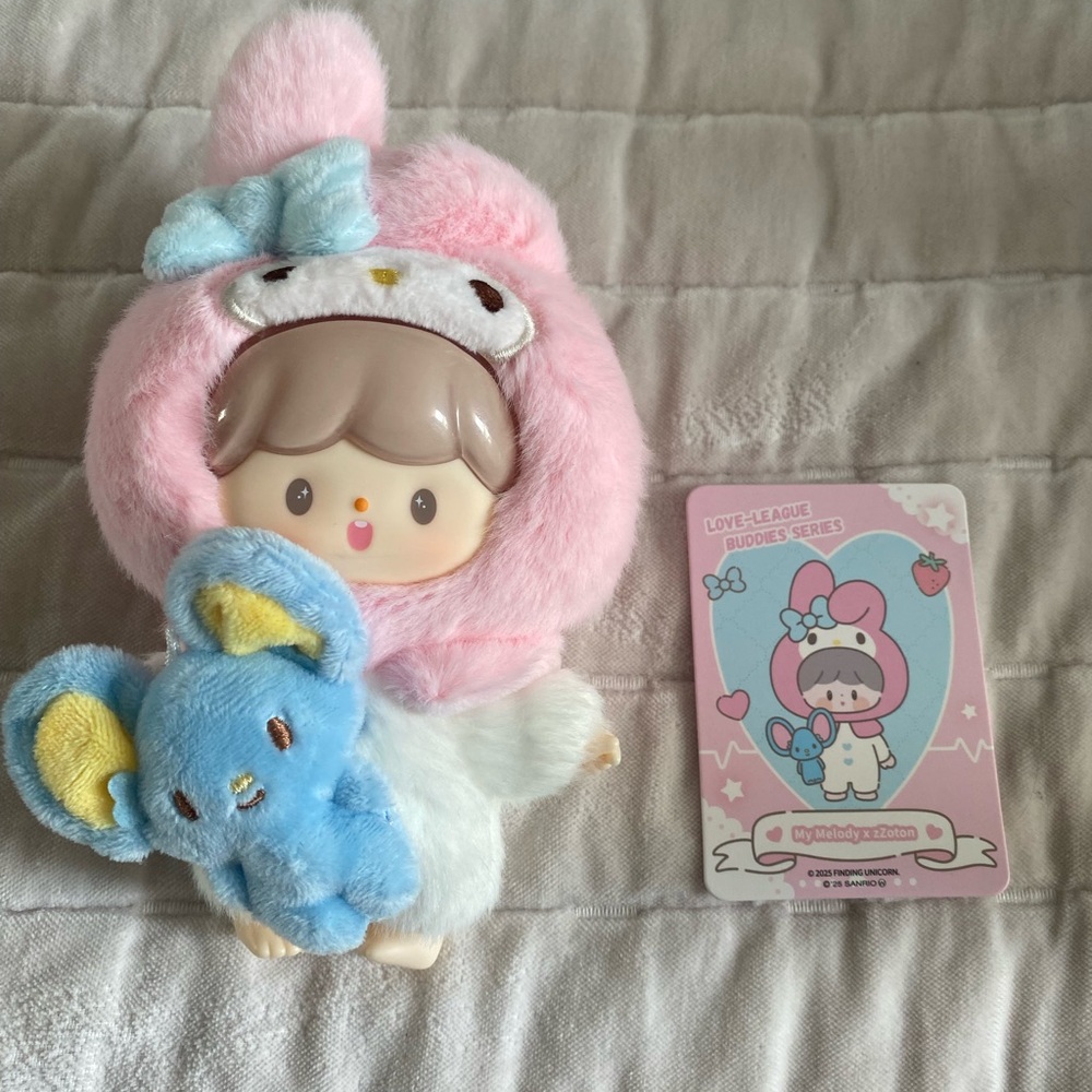 Zzoton Sanrio Pink and Blue Plush